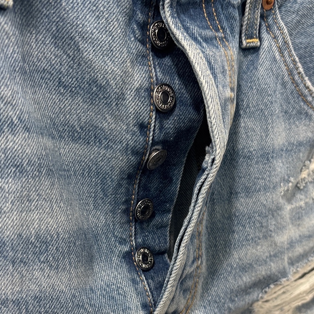 Levi's Premium 501 High Rise Short Size 32 Distressed 100% Cotton Non Stretch - Picture 3 of 10